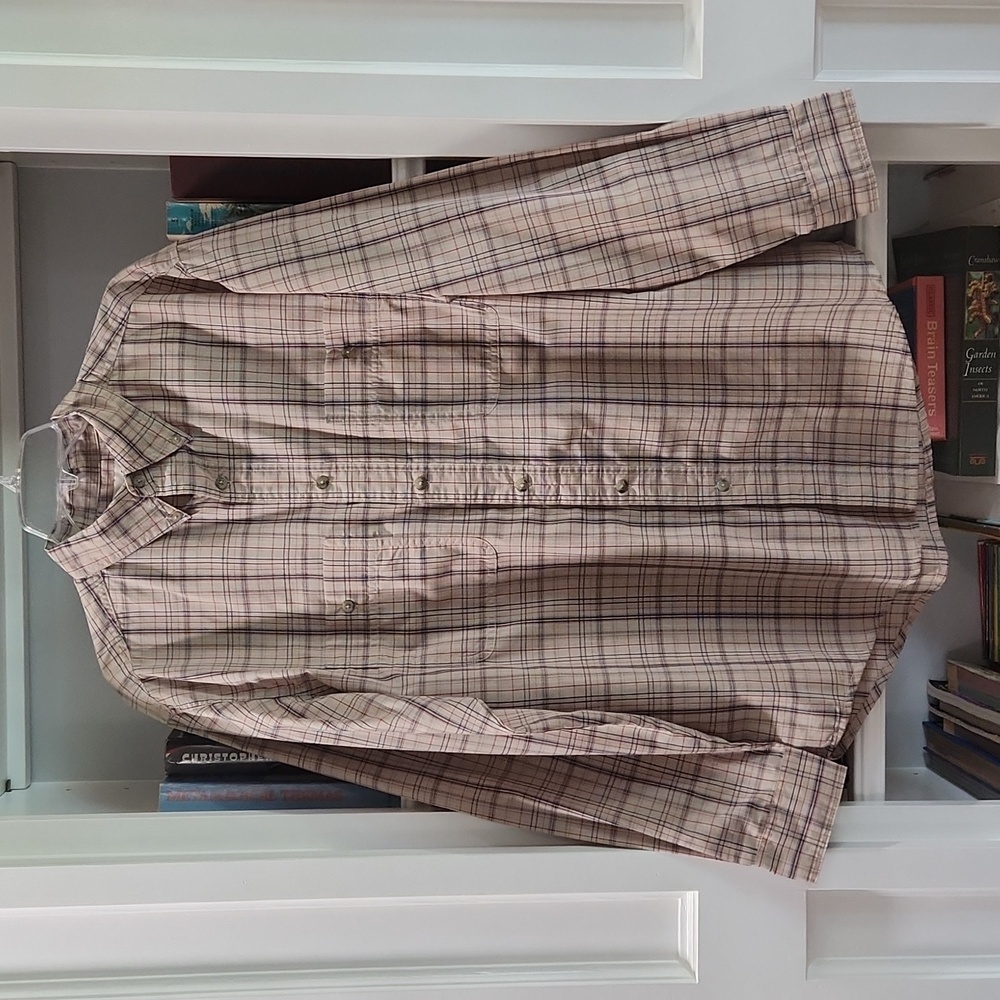 Men's Wrangler long sleeved dress shirt,  tan plaid, large